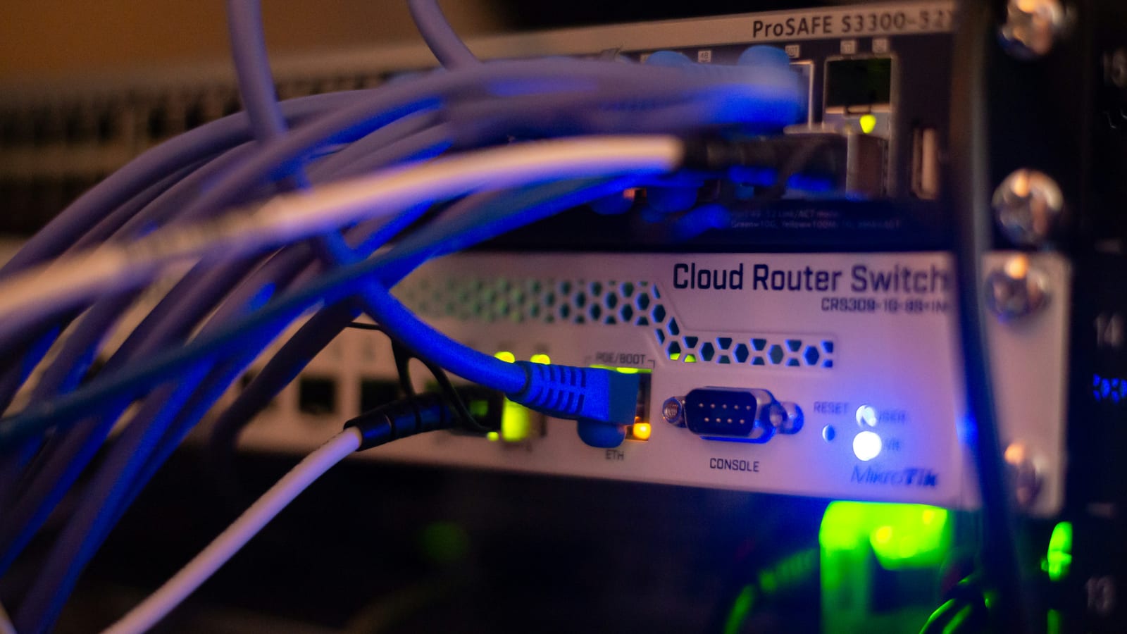 Infrastruktur jaringan SKYFIBER